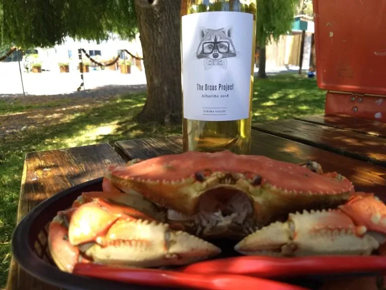 renewhatsupwebpage_orcasisland_crabsandwine
